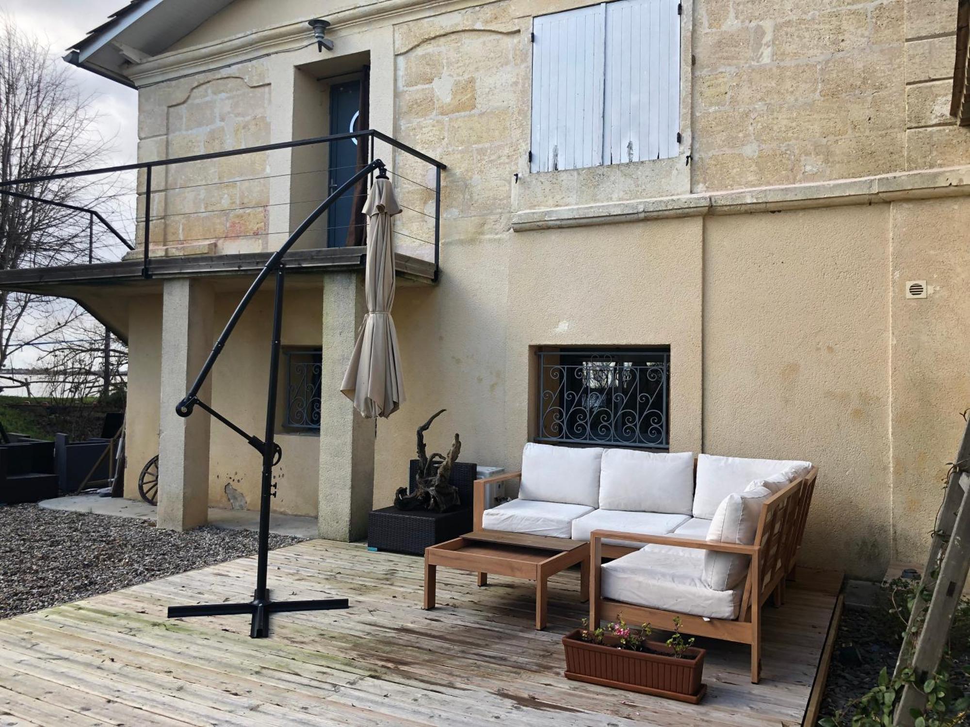 Les Rives De Port Neuf Villa Saint-André-de-Cubzac Екстериор снимка