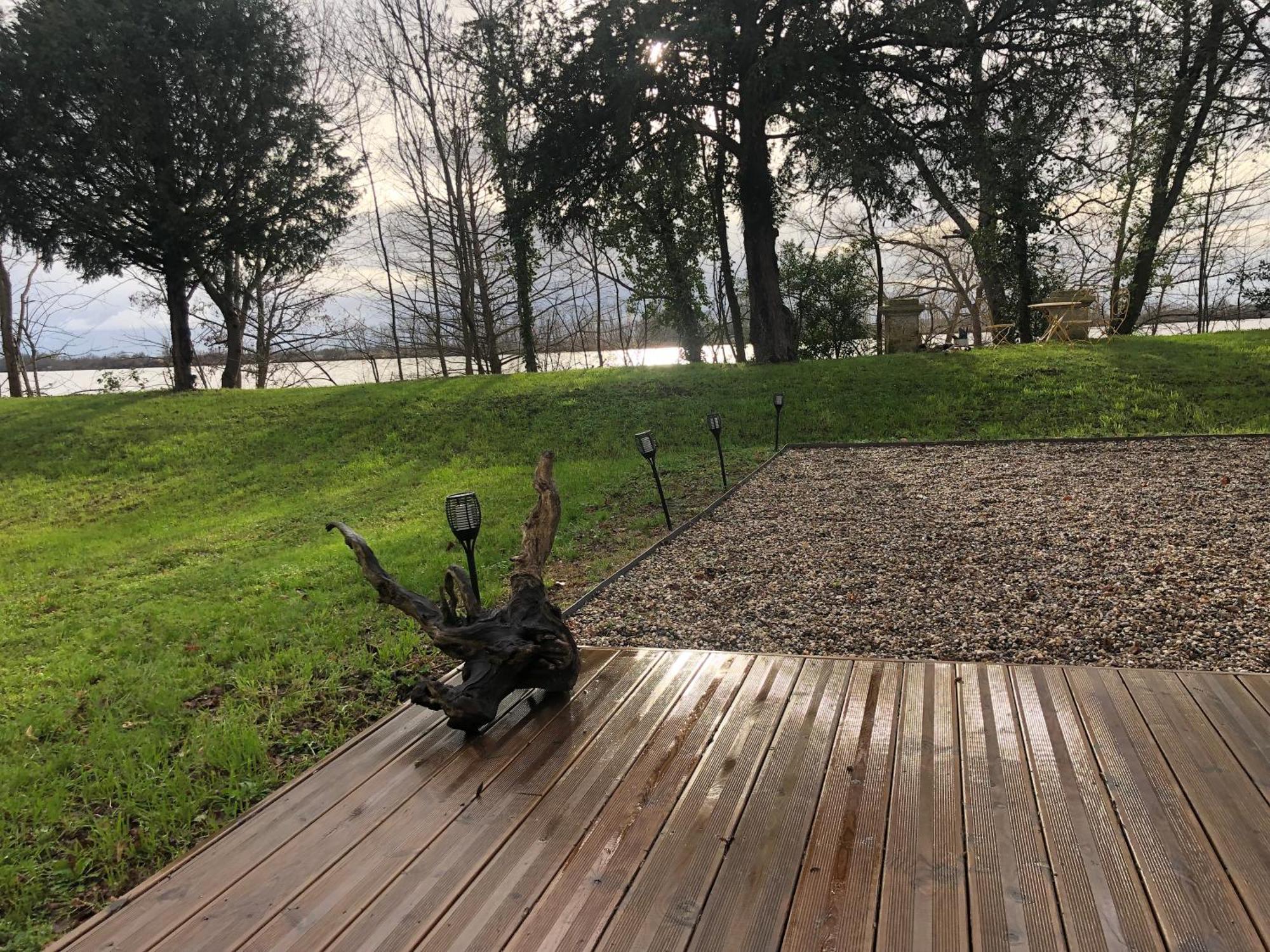 Les Rives De Port Neuf Villa Saint-André-de-Cubzac Екстериор снимка