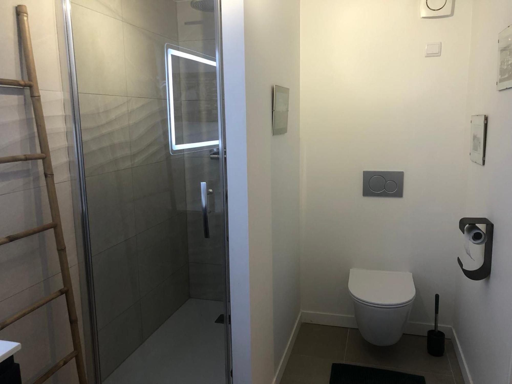 Les Rives De Port Neuf Villa Saint-André-de-Cubzac Екстериор снимка